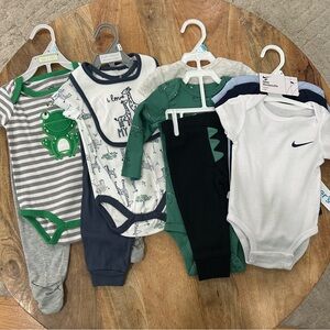 4 brand new outfits baby boy 6 month Nike carter's 11pc lot